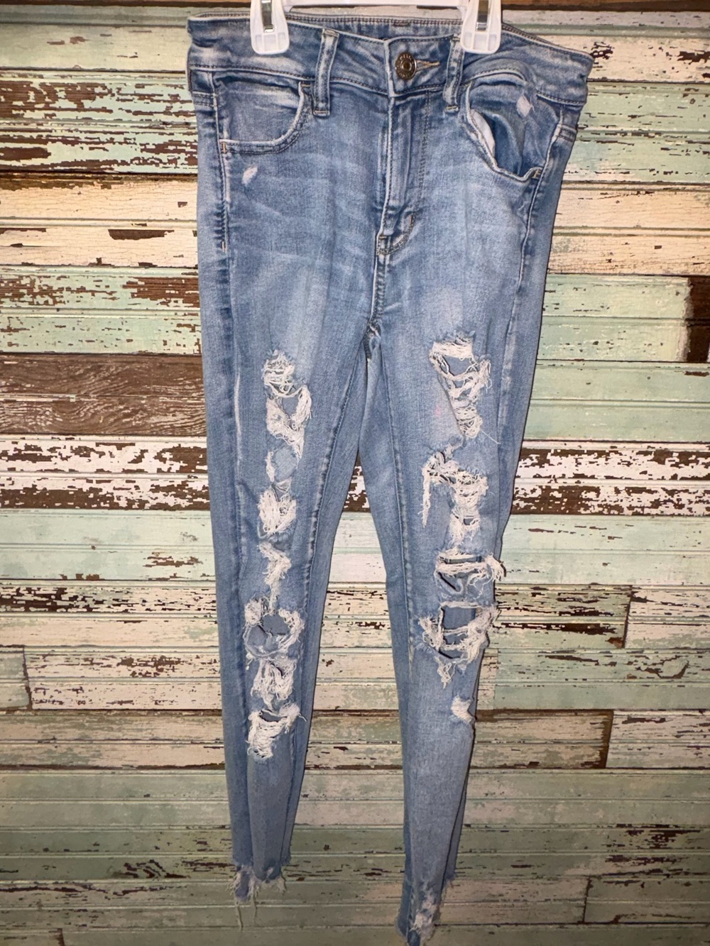 American Eagle Outfitters Light Blue Ripped Skinny Jeans